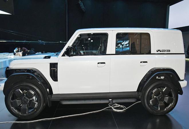iCAR V23对比宝骏悦也Plusqy千亿国际10万级方盒子对决：奇瑞(图6)