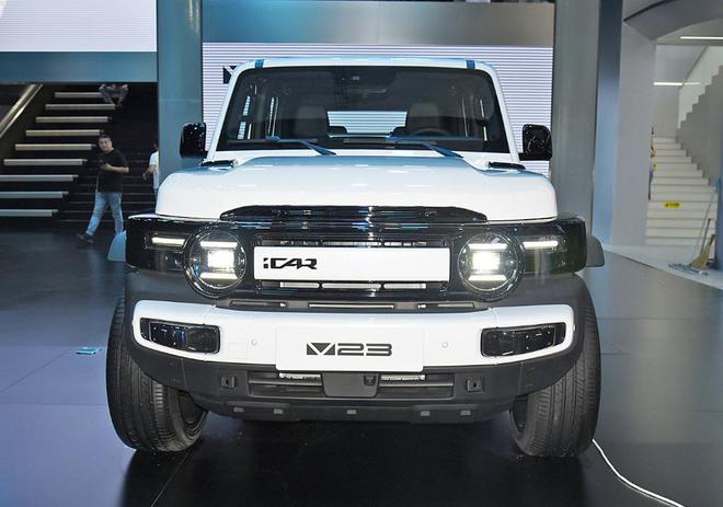 iCAR V23对比宝骏悦也Plusqy千亿国际10万级方盒子对决：奇瑞(图11)
