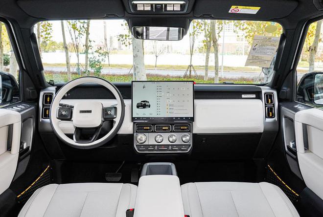 iCAR V23对比宝骏悦也Plusqy千亿国际10万级方盒子对决：奇瑞(图16)